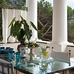 Casa Del Solitario Oda ve Kahvaltı 3*