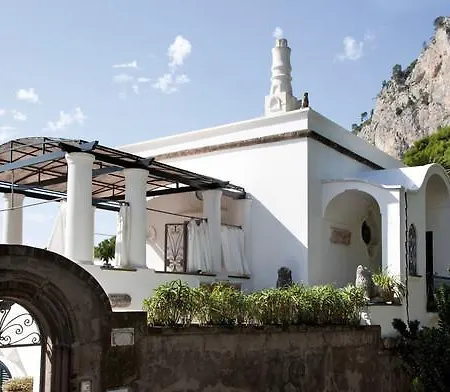 Casa Del Solitario Couette-café Capri